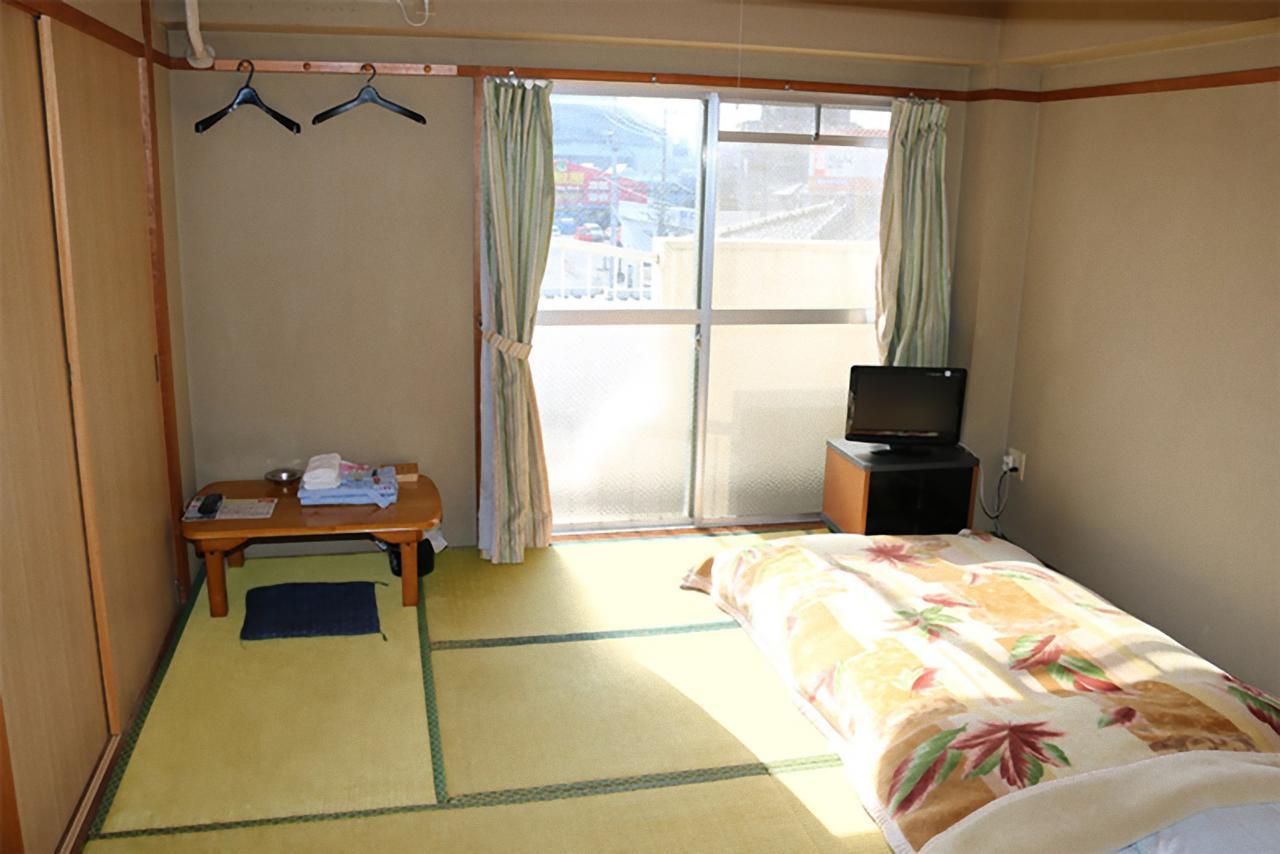 Weekly Hotel Kokura Китакюсю Экстерьер фото